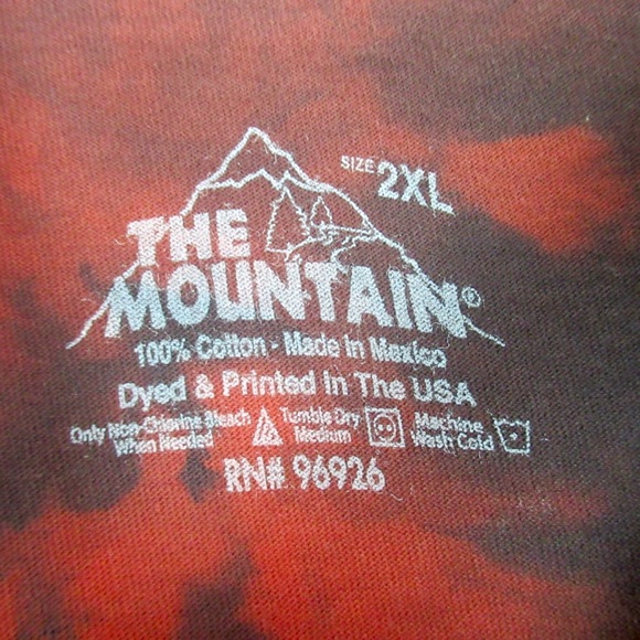 THE MOUNTAIN Native American Feather Dreamcatcher Red/Black Tie-Dye Tee Mens 2XL - Picture 10 of 11